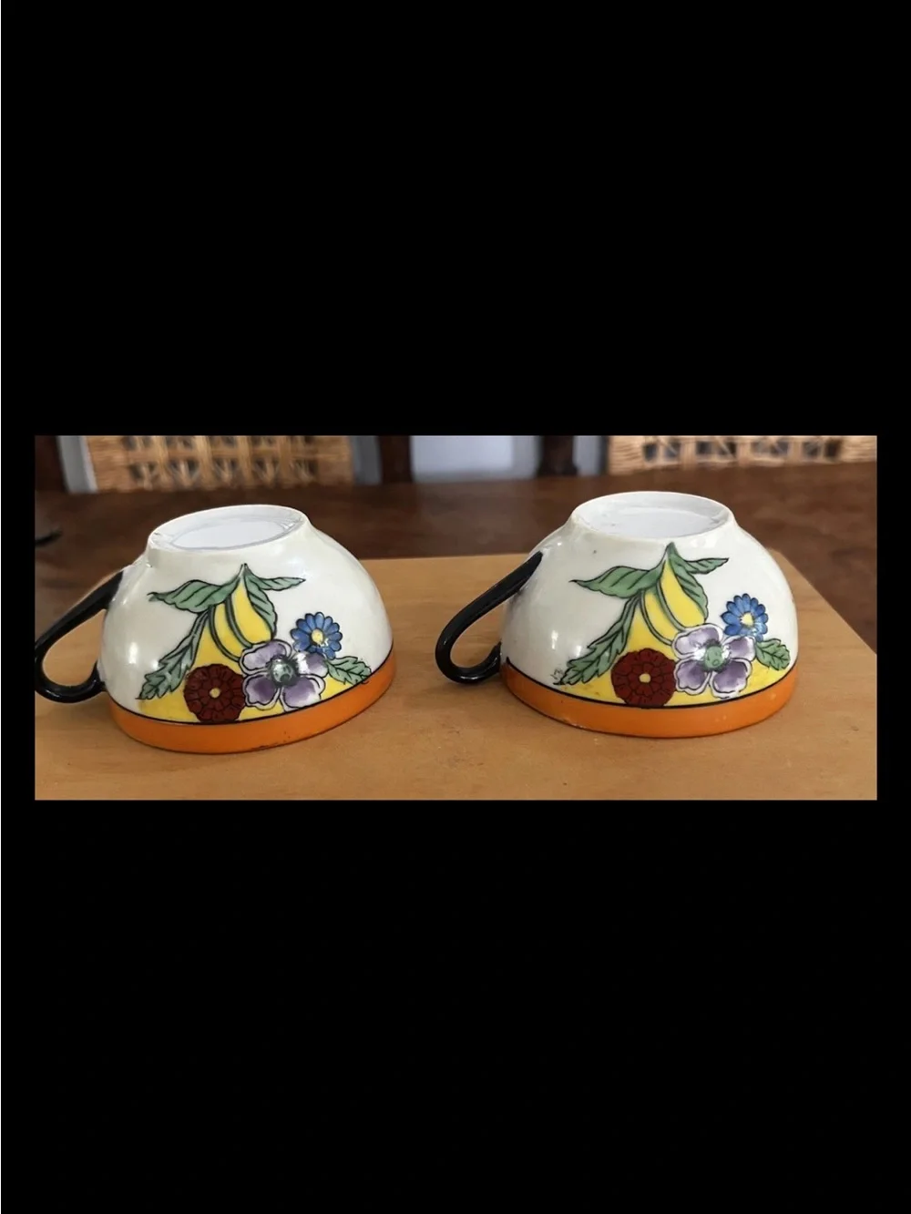 Chikatamachi Tea Pot, Creamer, Saucer And Bread Plates,Tea Cups Made In Japan HP